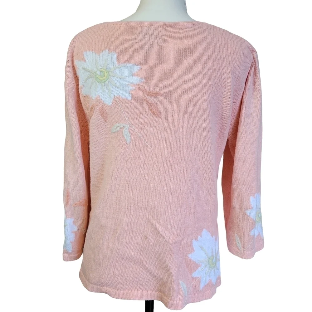 CHRISTOPHER&BANKS Hand Embroidered Peach Sweater Size Medium - Picture 2 of 8